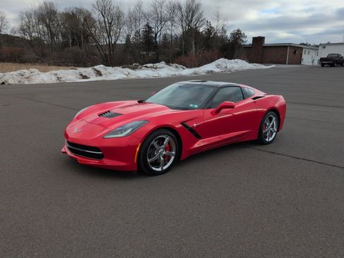 Used 2014 Chevrolet Corvette Stingray Coupe w/ 2LT Preferred Equipment Group image 1