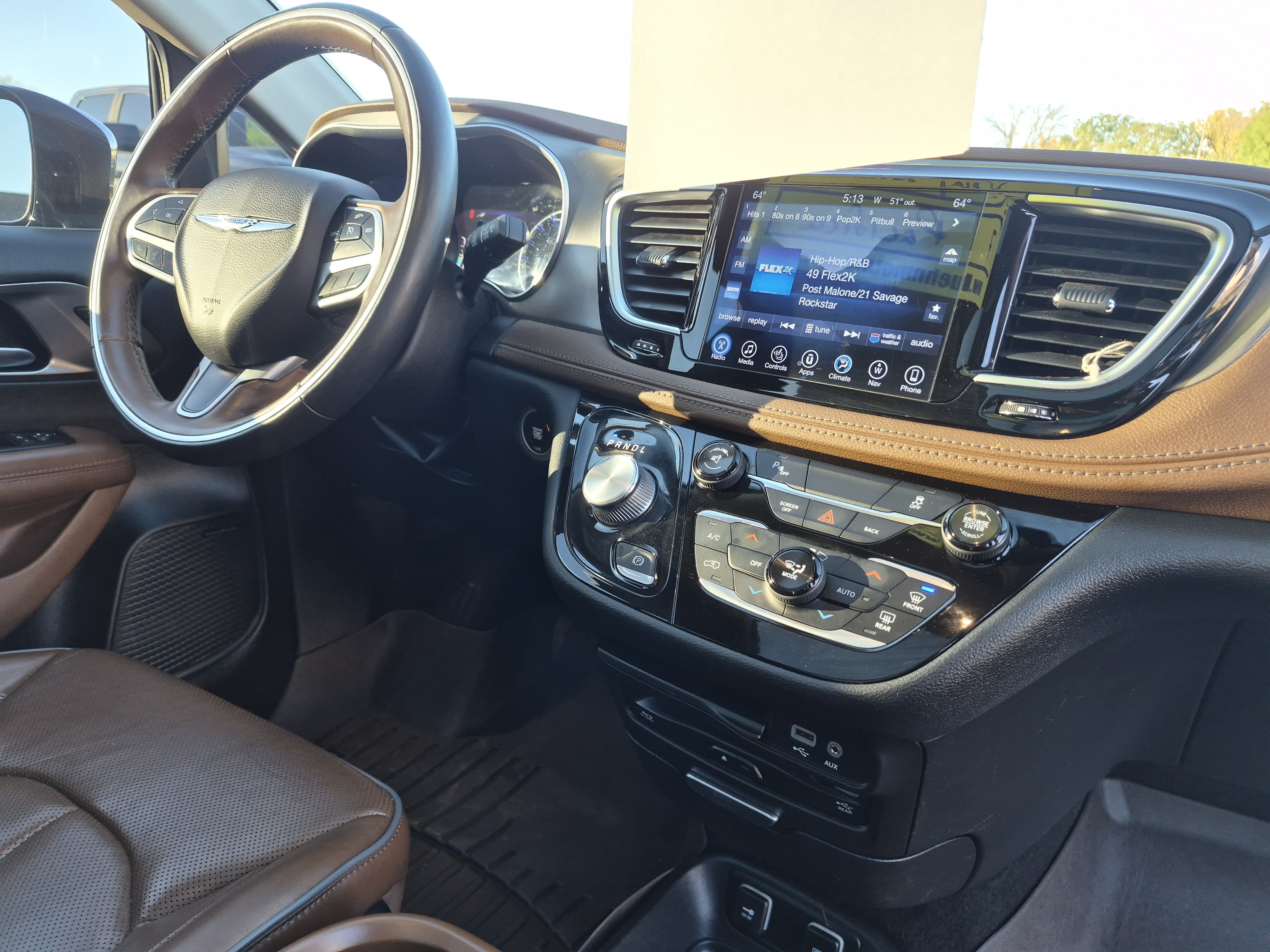 Used 2017 Chrysler Pacifica Limited FWD image 15