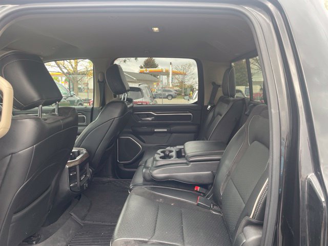Used 2019 RAM 1500 Laramie AWD/4WD image 6