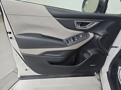 Used 2024 Subaru Forester Limited image 12