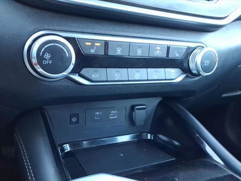 Certified 2023 Nissan Altima 2.5 SV w/ SV Premium Package image 20