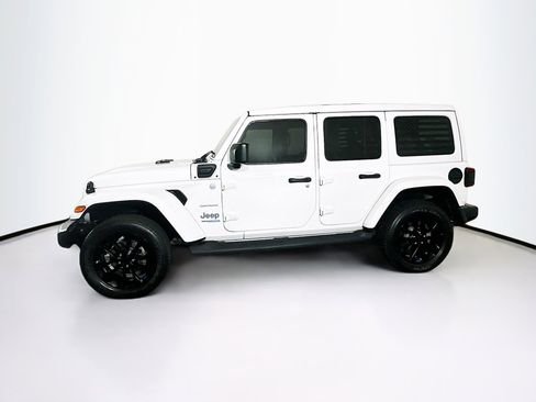 Used 2022 Jeep Wrangler Sahara w/ Safety Group image 4