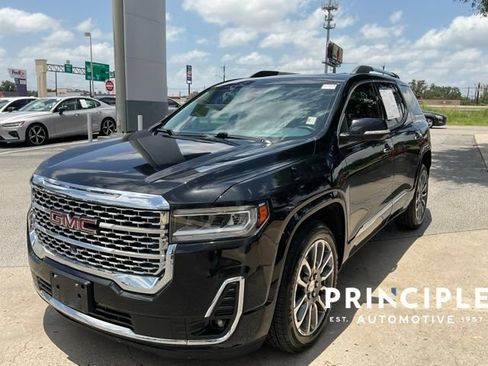 Used 2021 GMC Acadia Denali w/ Denali Technology Package FWD image 4