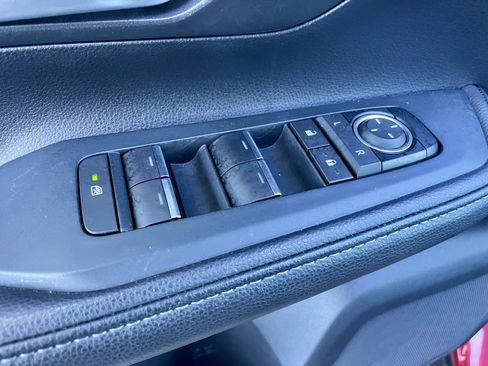 Used 2024 Toyota Grand Highlander AWD image 11