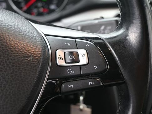 Used 2016 Volkswagen Passat 1.8T SE image 17