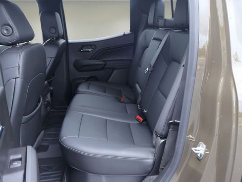 Used 2025 GMC Canyon Elevation w/ Convenience Package RWD image 12
