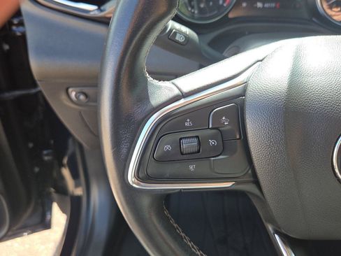 Used 2020 Buick Encore GX Preferred w/ Cold Weather Comfort Package FWD image 25