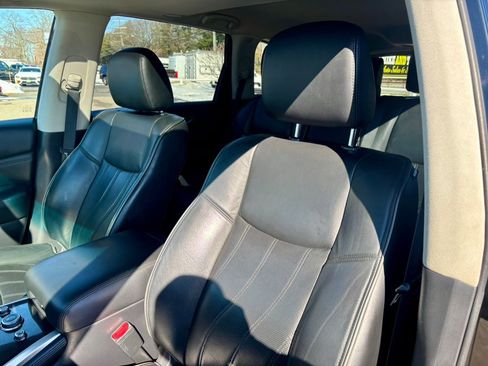 Used 2015 INFINITI QX60 AWD w/ Premium Package image 18