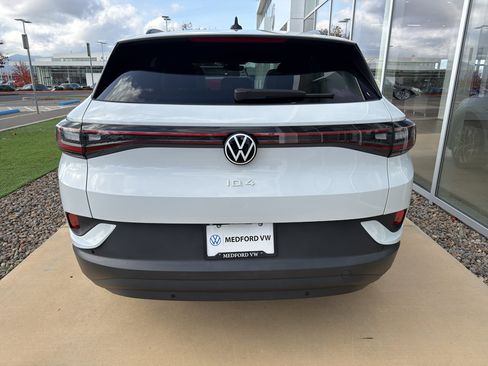 Used 2021 Volkswagen ID.4 Pro S image 6