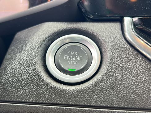 Used 2025 Chevrolet Colorado Trail Boss image 26