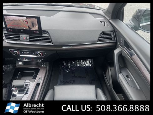 Used 2025 Audi Q5 2.0T Premium Plus w/ Premium Plus Package image 23