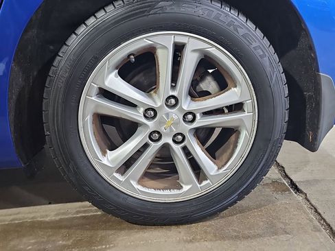 Certified 2018 Chevrolet Cruze LT w/ LT Convenience Package image 36