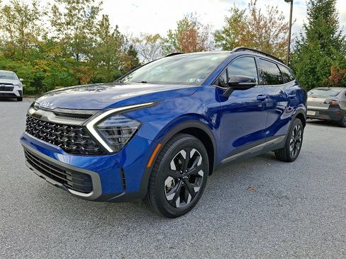 Used 2024 Kia Sportage X-Line w/ X-Line Premium Package image 3