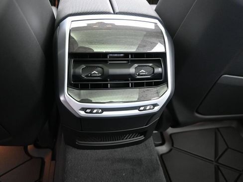 New 2026 BMW 760i xDrive w/ Executive Package AWD/4WD image 18
