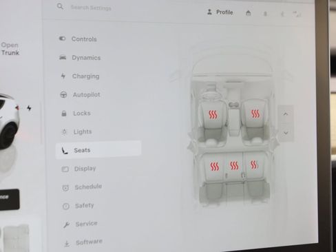 Used 2022 Tesla Model Y Performance image 10