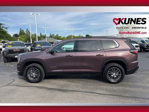 Used 2025 GMC Acadia Elevation AWD/4WD image 10