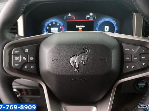 New 2025 Ford Bronco Outer Banks AWD/4WD image 18