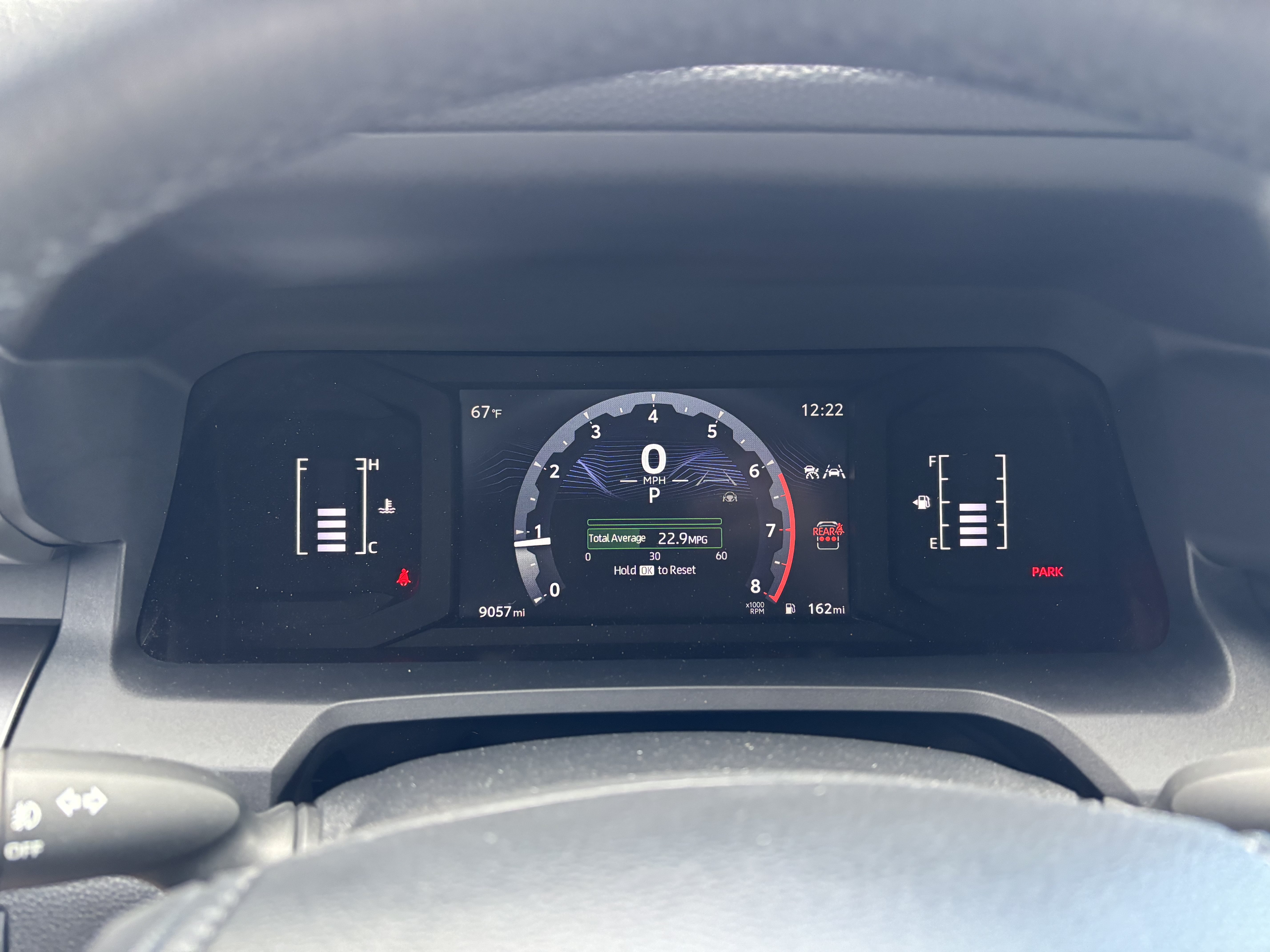Used 2025 Toyota 4Runner SR5 AWD/4WD image 21