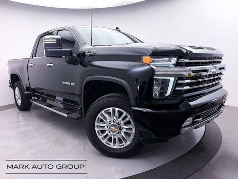 Used 2022 Chevrolet Silverado 2500 High Country AWD/4WD image 1