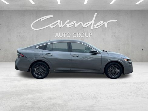 New 2026 Nissan Sentra SV image 17