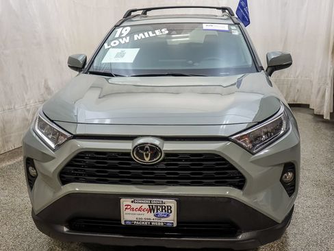Used 2019 Toyota RAV4 XLE w/ All Weather Liner Package AWD/4WD image 5