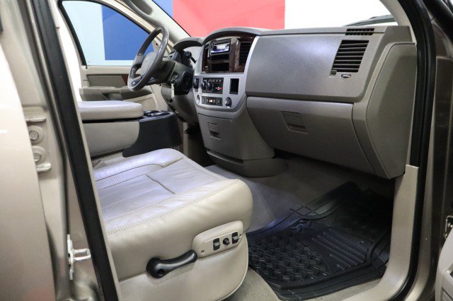 Used 2009 Dodge Ram 2500 Truck Laramie AWD/4WD image 58