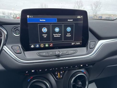 Used 2024 Chevrolet Blazer LT image 10