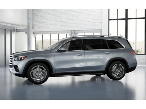 New 2026 Mercedes-Benz GLS 450 4MATIC image 36