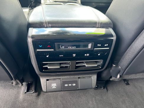 Certified 2025 Acura MDX SH-AWD w/ Advance Package image 30