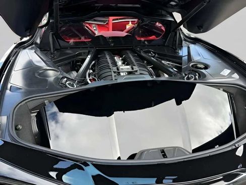 Used 2026 Chevrolet Corvette Z06 RWD image 34