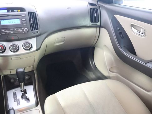 Used 2010 Hyundai Elantra GLS w/ Sunroof Pkg 3 FWD image 26