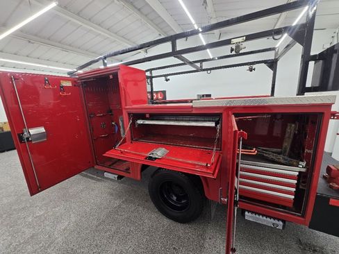 Used 2018 RAM 3500 Tradesman w/ Power & Remote Entry Group image 8