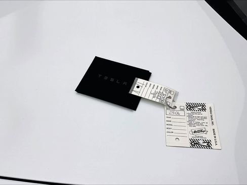 Used 2022 Tesla Model 3 image 13