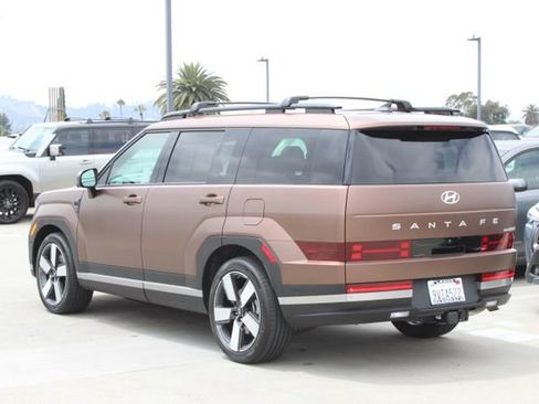 Used 2025 Hyundai Santa Fe Limited AWD/4WD image 20
