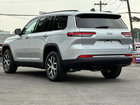 Used 2024 Jeep Grand Cherokee L Limited w/ Luxury Tech Group II image 7