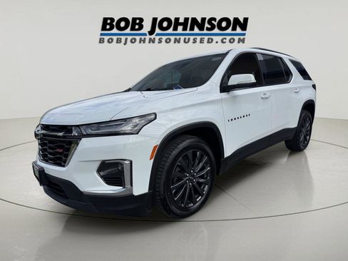 Used 2023 Chevrolet Traverse RS AWD/4WD image 7