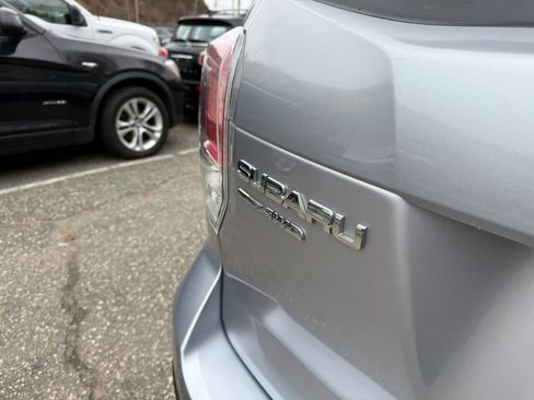 Used 2017 Subaru Forester 2.5i Premium w/ All-Weather Package image 10