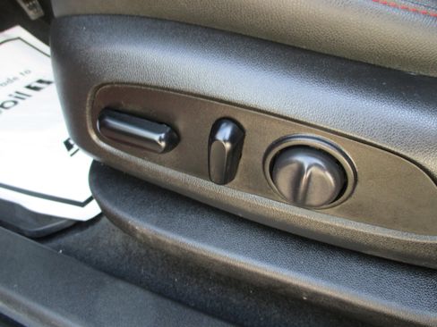 Used 2020 Chevrolet Blazer RS image 16