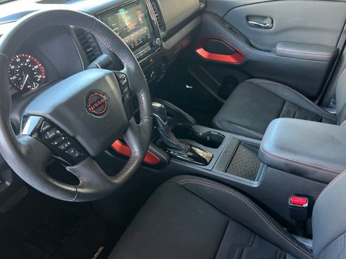 Used 2024 Nissan Frontier Pro-X w/ Pro Convenience Package RWD image 14