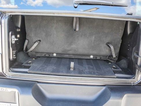 Used 2022 Jeep Wrangler Sport S image 23