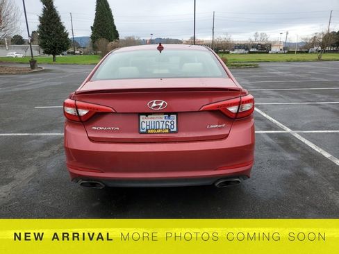 Used 2017 Hyundai Sonata Limited image 6