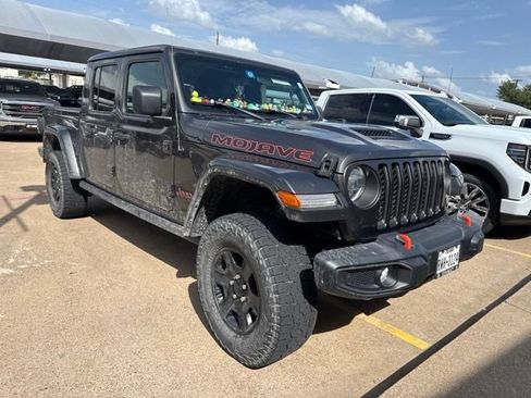 Used 2022 Jeep Gladiator Mojave w/ LED Lighting Group AWD/4WD image 2