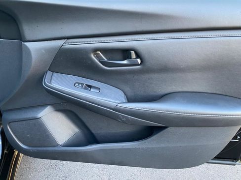 Used 2025 Nissan Sentra S FWD image 47