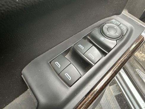 Used 2021 GMC Sierra 1500 Elevation w/ X31 Off-Road Package image 17