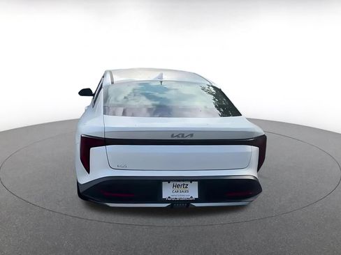 Used 2025 Kia K4 FWD image 11
