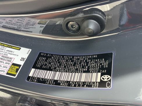 Used 2025 Toyota Corolla LE image 9