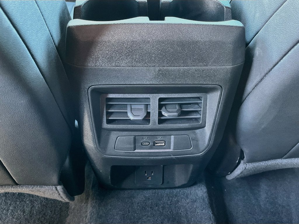 Used 2025 Chevrolet Colorado LT w/ LT Convenience Package AWD/4WD image 25