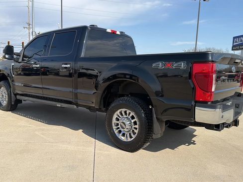 Used 2020 Ford F350 XLT w/ XLT Premium Package image 14