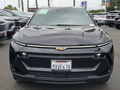 Used 2026 Chevrolet Equinox EV LT FWD image 24