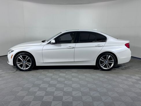 Used 2018 BMW 330i Sedan image 2